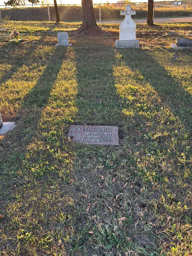 L. Pearl Dardis's grave. Photo 2