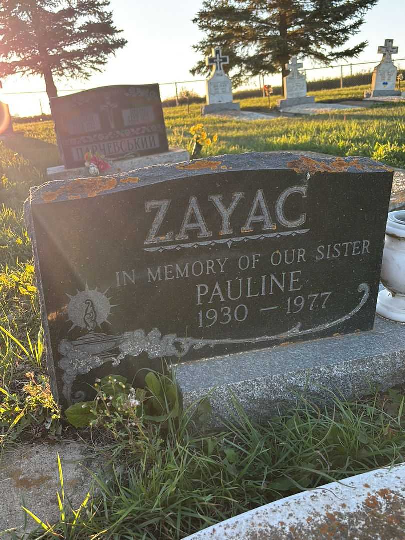 Pauline Zayac's grave. Photo 1