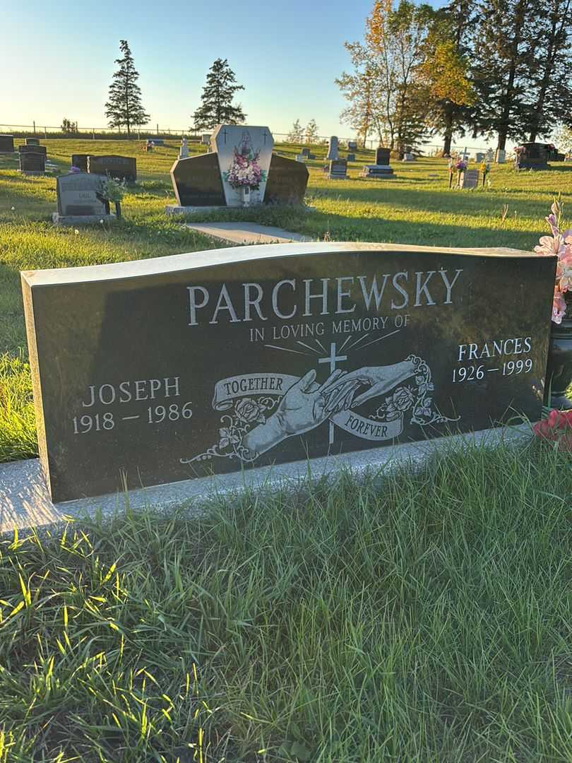 Frances Victoria Parchewsky's grave. Photo 1