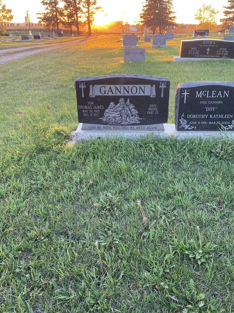 Thomas James "Tom" Gannon's grave. Photo 2