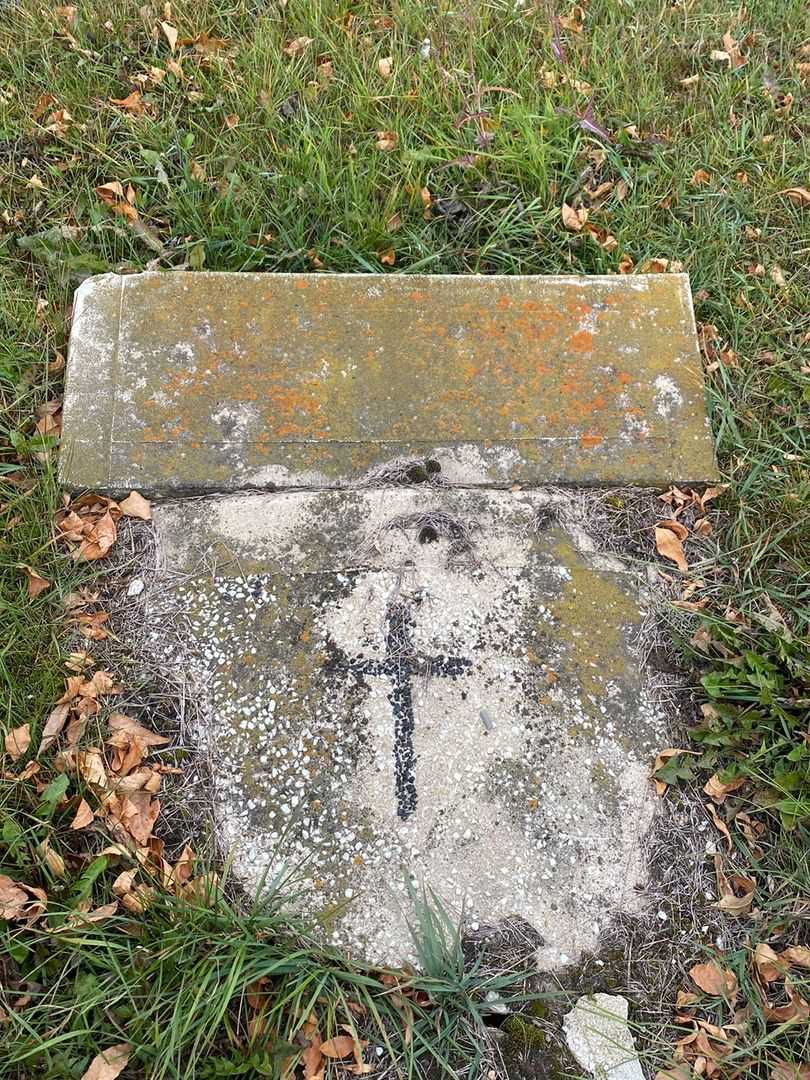 Rosetta Cambridge's grave. Photo 1
