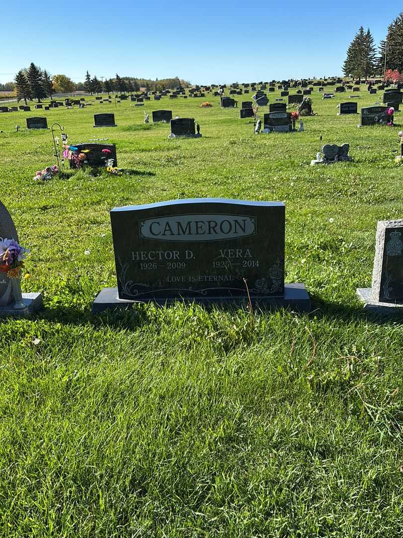 Hector Donald Cameron's grave. Photo 2