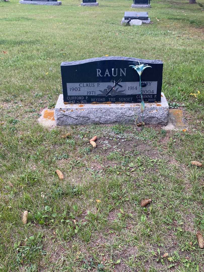 Claus Peter Raun's grave. Photo 2