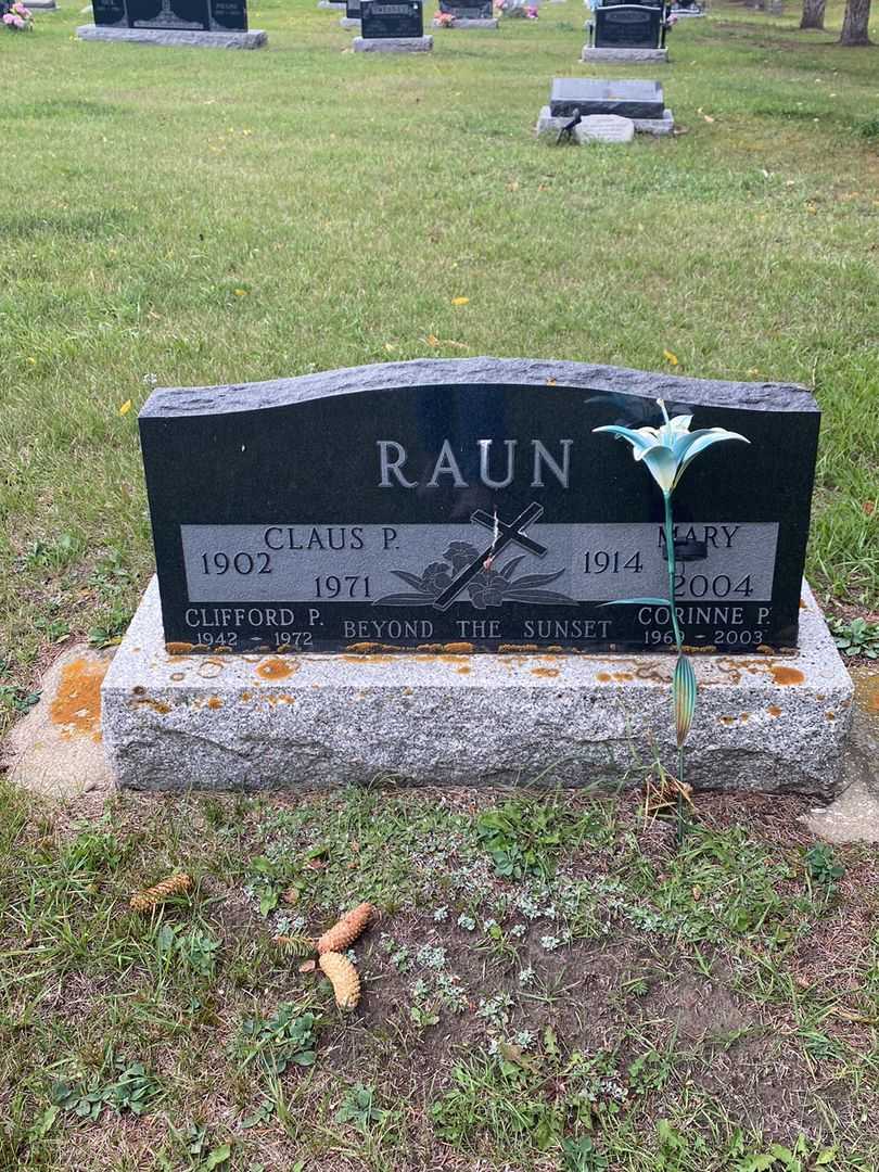 Claus Peter Raun's grave. Photo 1