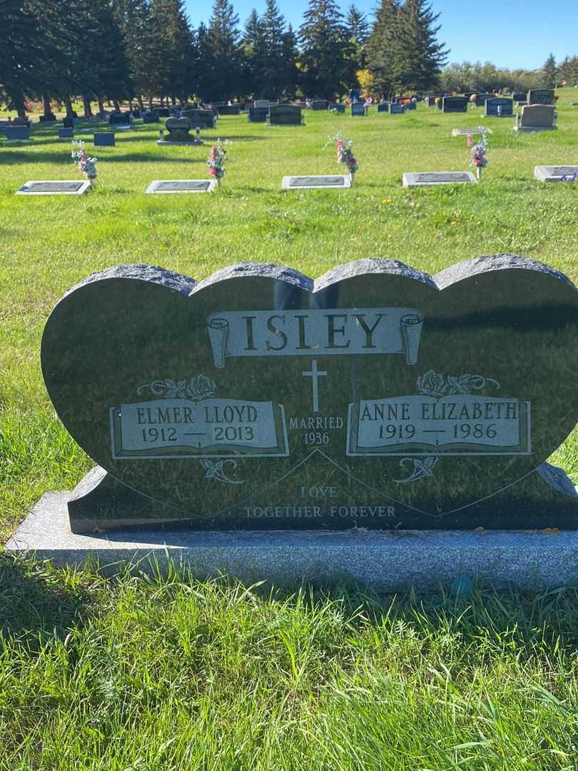 Anne Elizabeth Isley's grave. Photo 1