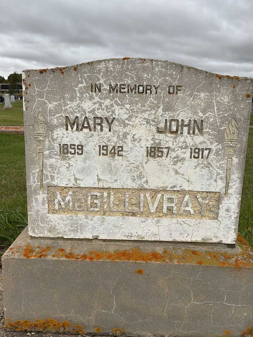 John McGillivray's grave. Photo 3