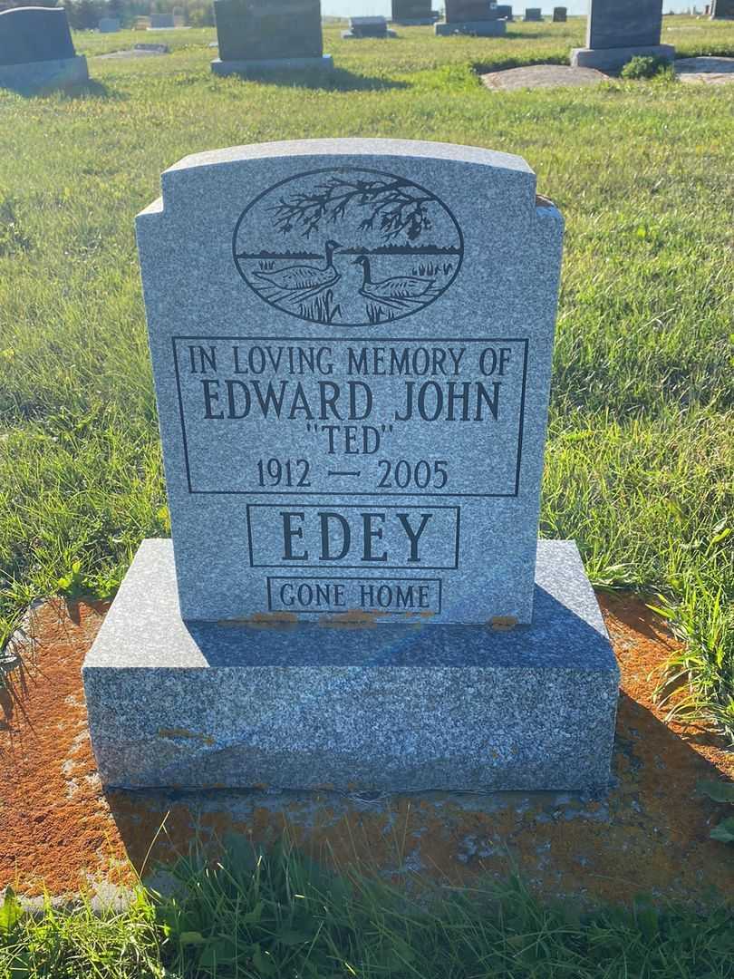 Edward John "Ted" Edey's grave. Photo 1