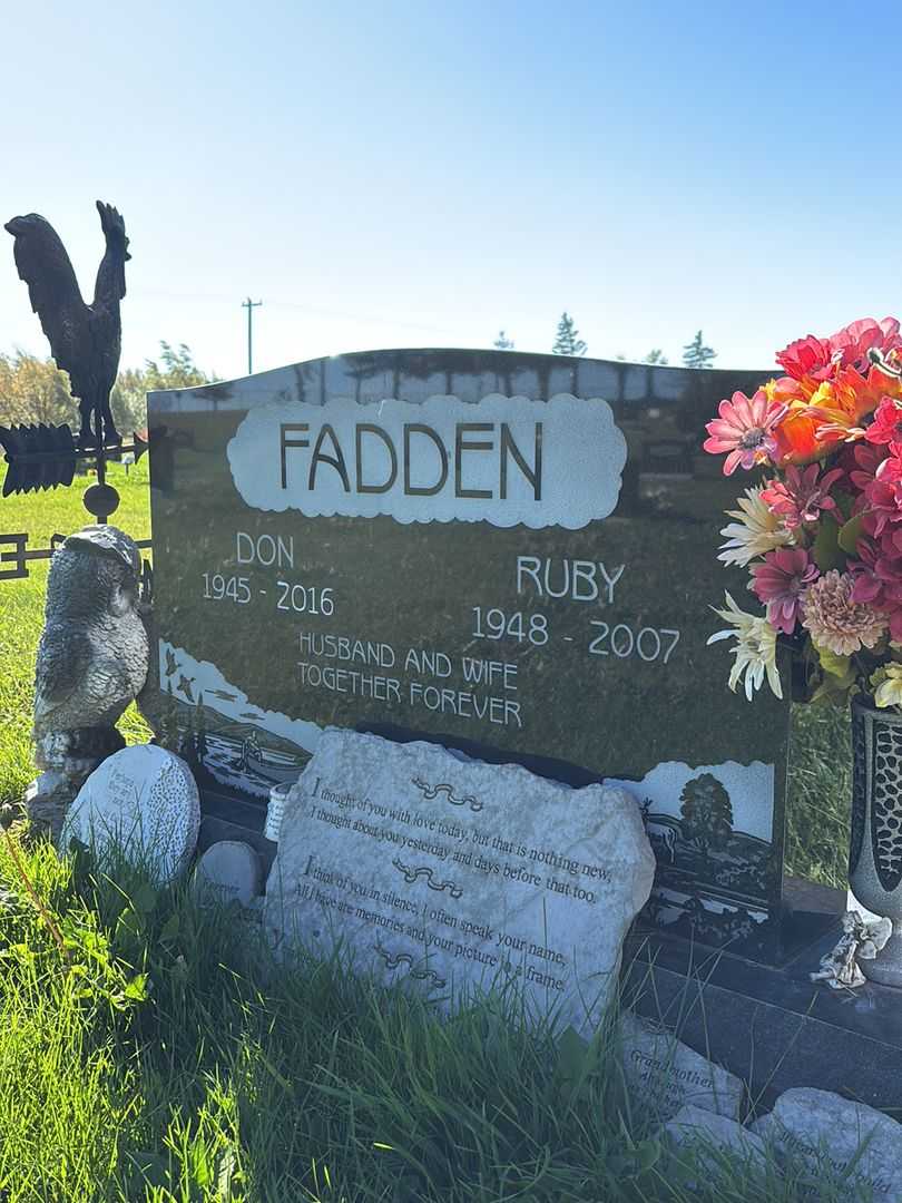 Ruby Roberta Fadden's grave. Photo 1