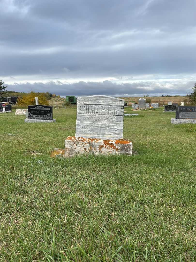 Clare Ellen Brimacombe's grave. Photo 2