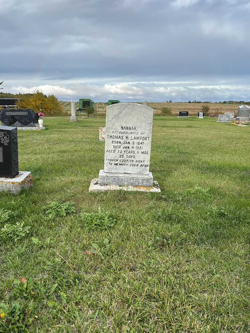 Hannah Lamport's grave. Photo 2