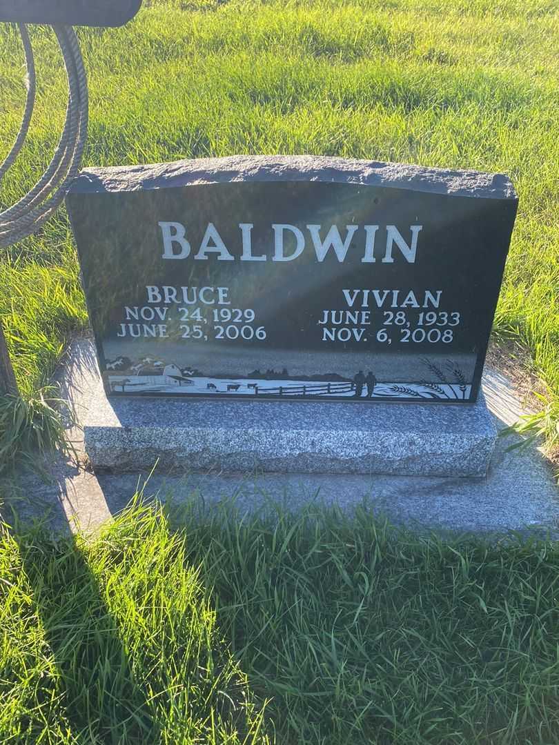 Bruce Oliver Baldwin's grave. Photo 1