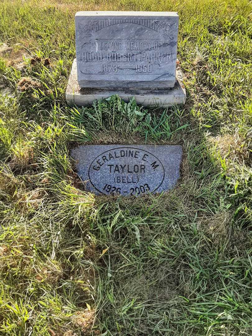 Geraldine Eleanor M. Taylor's grave. Photo 3