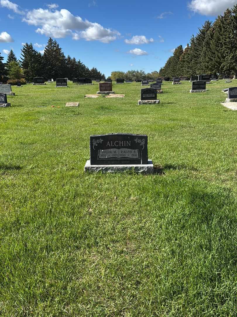 Hilda Mary Alchin's grave. Photo 2