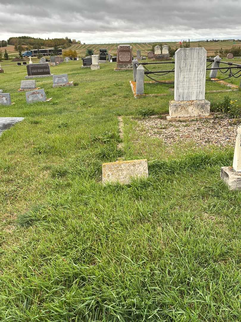Charles Ross "Charlie" Ganton's grave. Photo 2