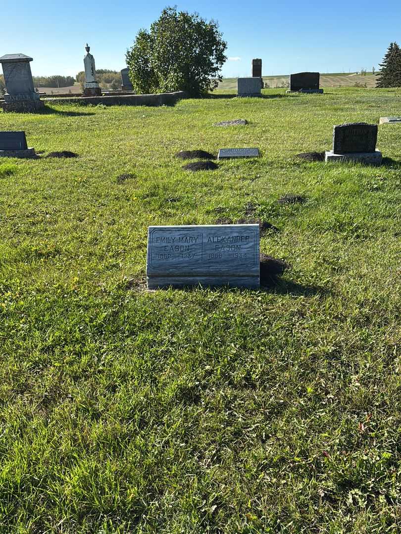 Alexander Eason's grave. Photo 2