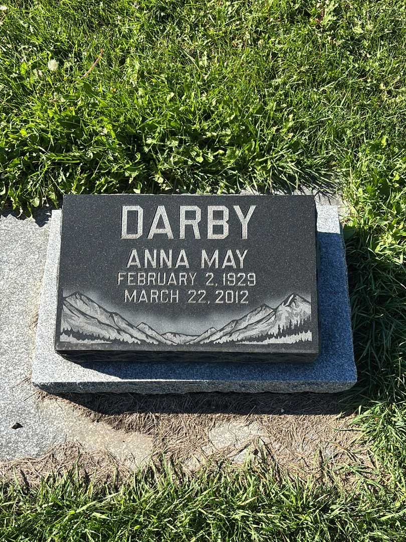 Anna May Darby's grave. Photo 1