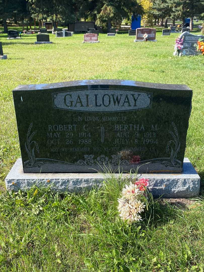 Bertha Margaret Galloway's grave. Photo 1
