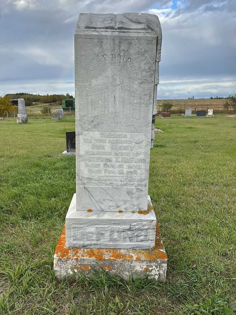 Donalda Iva Mary Nona Nelson's grave. Photo 1