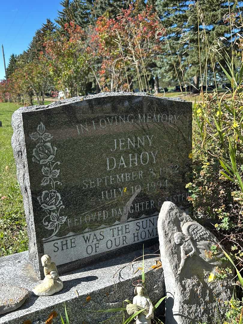 Jenny Nicole Dahoy's grave. Photo 1