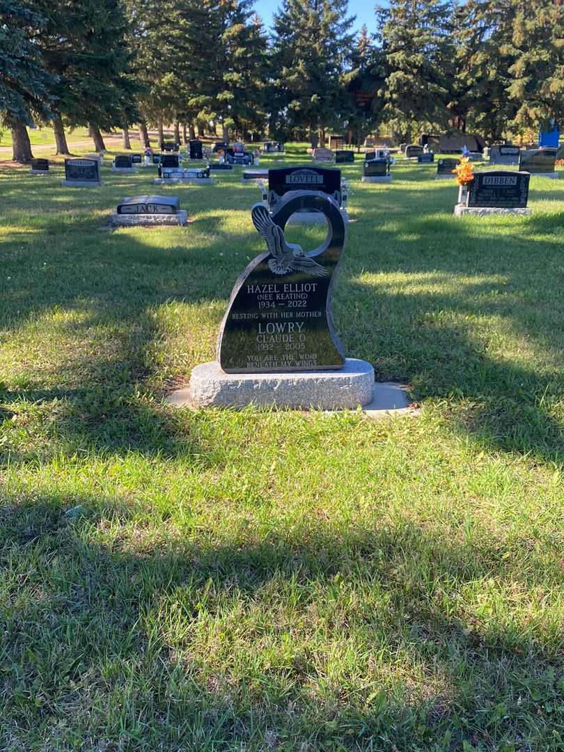 Hazel Keating Elliot's grave. Photo 2