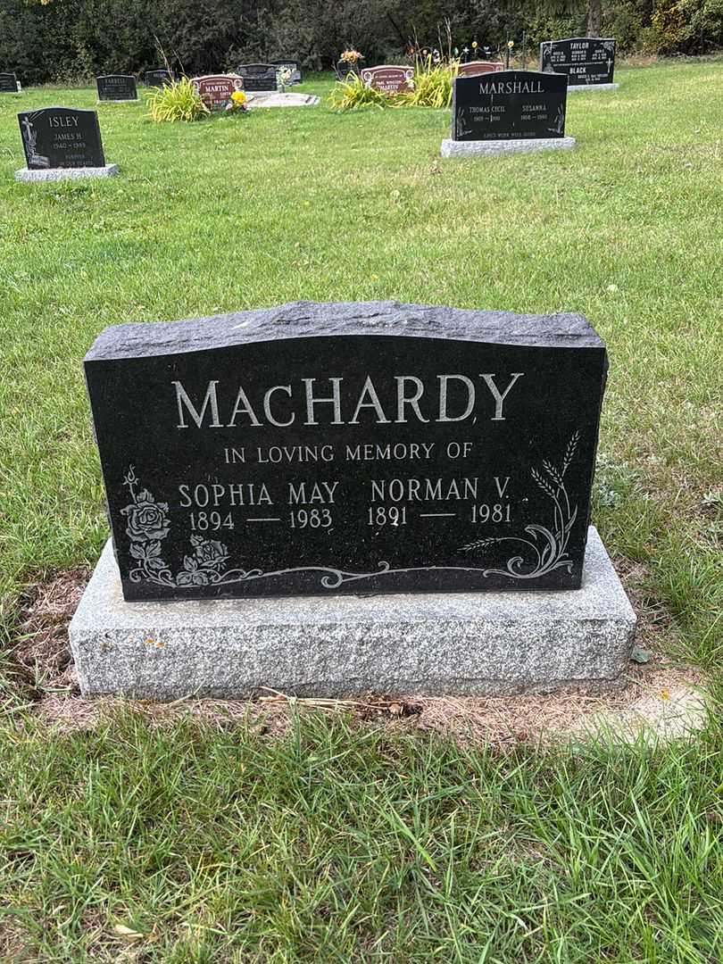 Sophia May MacHardy's grave. Photo 1