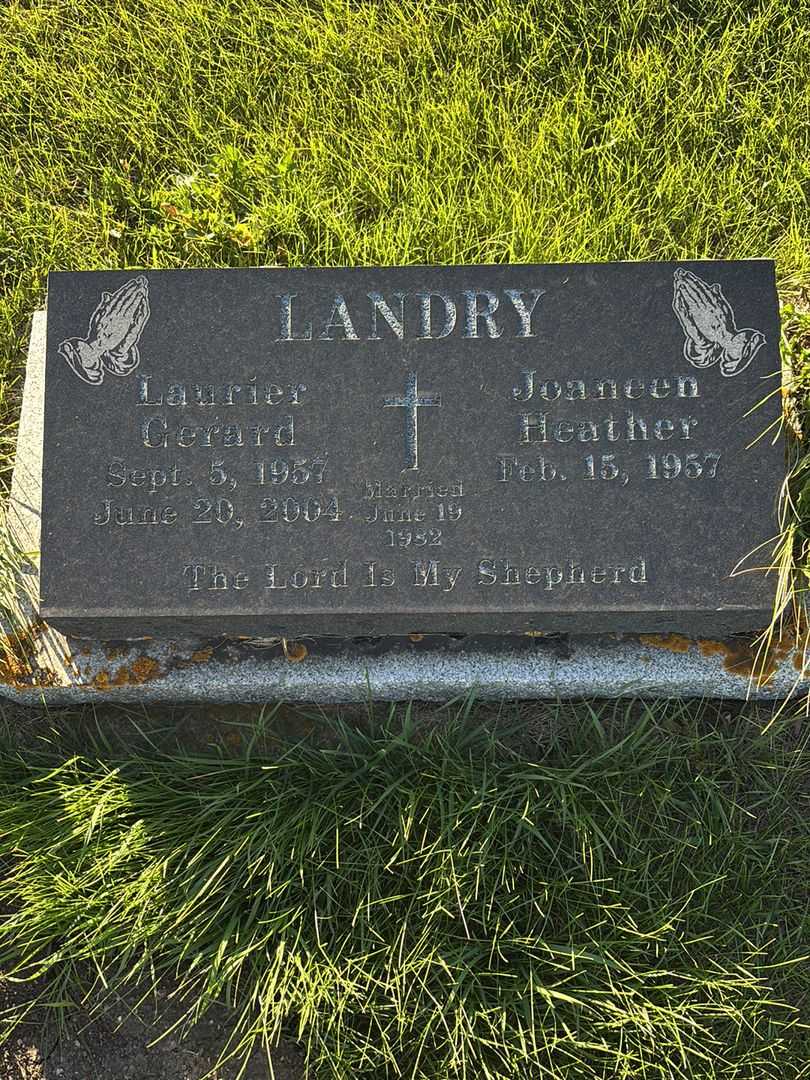Laurier Gerard Landry's grave. Photo 1