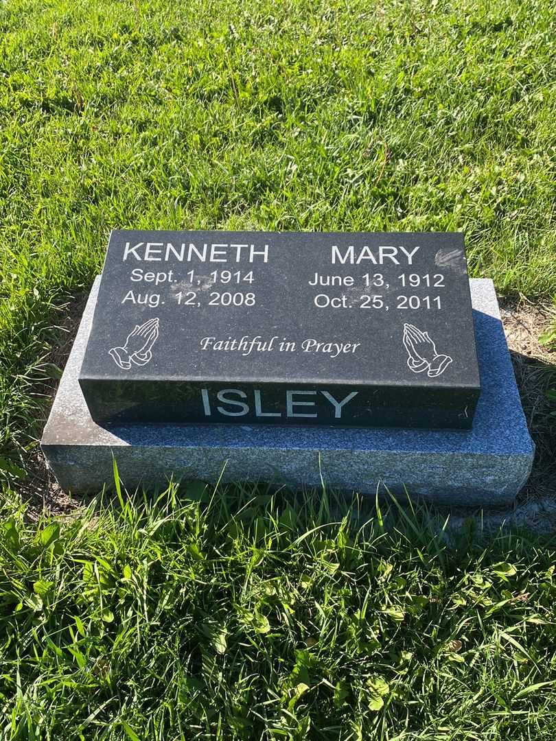 Kenneth Leroy Isley's grave. Photo 1